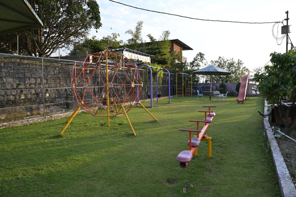 Day, Natural landscape, Children play ground, Garden, Kids's club, Garden view