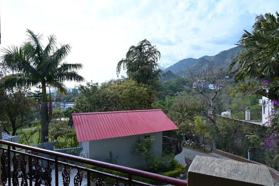 Day, Natural landscape, Mountain view