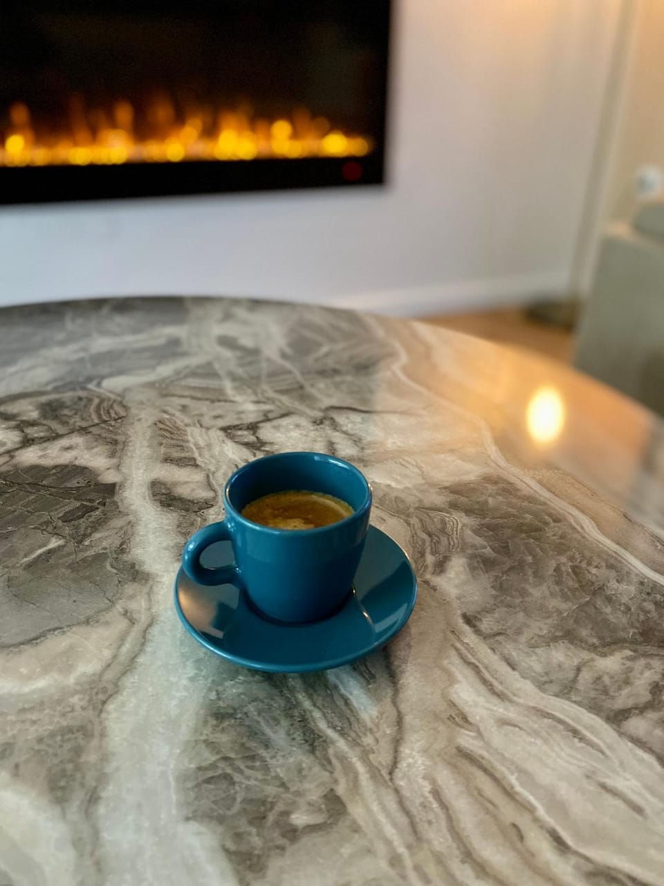 Coffee/tea facilities, flat iron