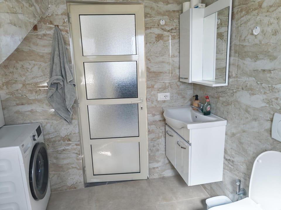 Ariona apartment Apartment in Tirana County, Albania