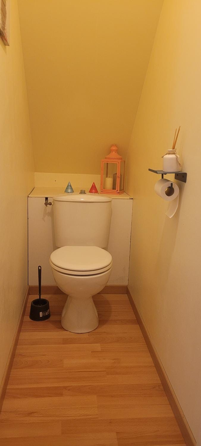 Toilet
