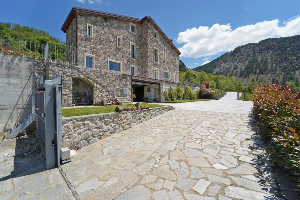 Property building, Parking