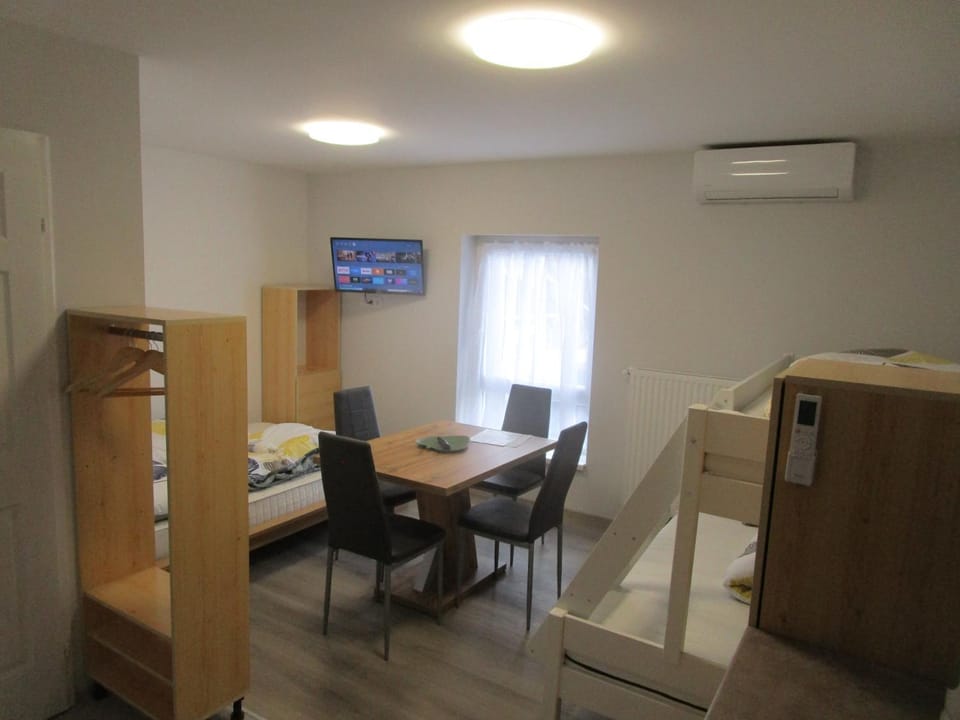 Veroland Magánszálláshely Apartment hotel in Hungary