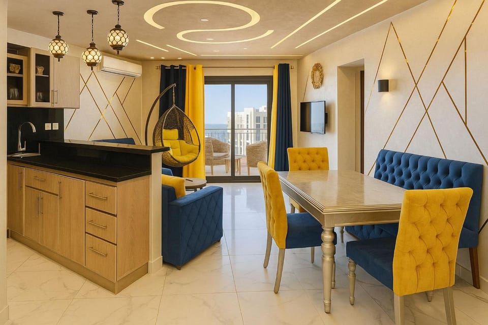Living room, Dining area
