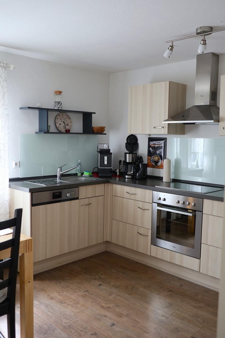 Kitchen or kitchenette, Living room