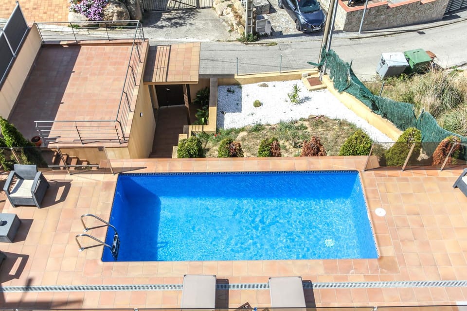 Property building, View (from property/room), Balcony/Terrace, Swimming pool