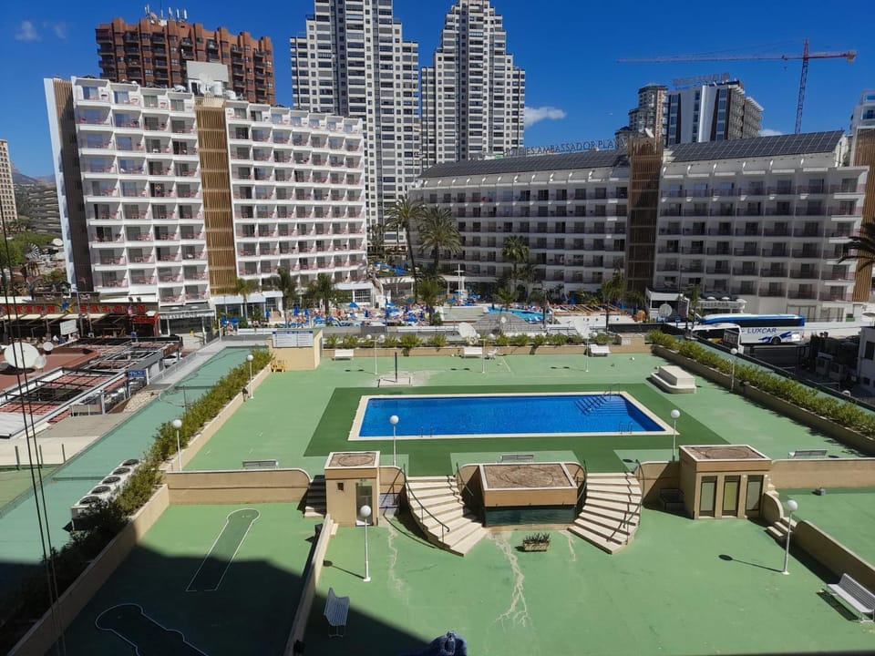 Solarium, Balcony/Terrace, Swimming pool