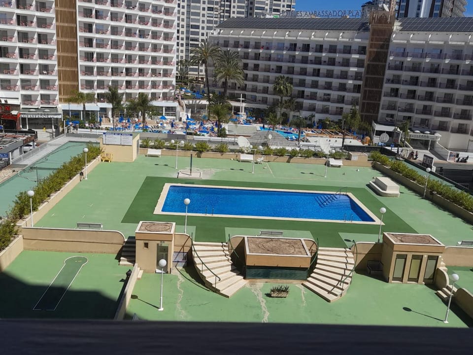 Solarium, Balcony/Terrace, Swimming pool, Swimming pool