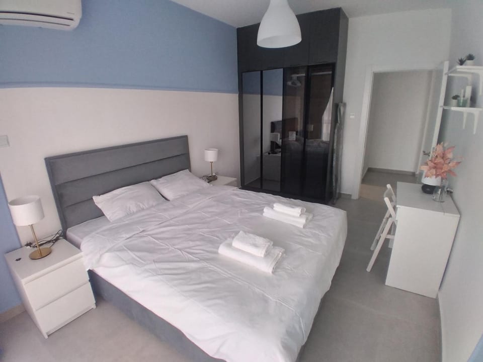 Design Pool View One Bedroom Apartment in Caesar Resort & SPA, Long Beach Apartment in Famagusta District