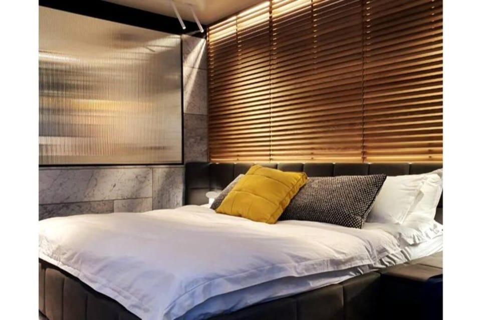 Luxury studio on Tlv w balcony on the sea Apartment in Tel Aviv-Yafo