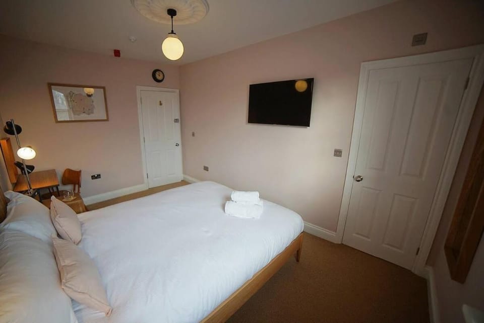 The Alma Taverns Boutique Suites Room 2 - Hopewell House in Bristol