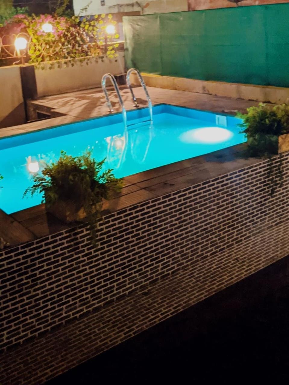 Ivy Little Door Cottage, Compact AC 3 BHK with Pool, Lonavala House in Lonavla