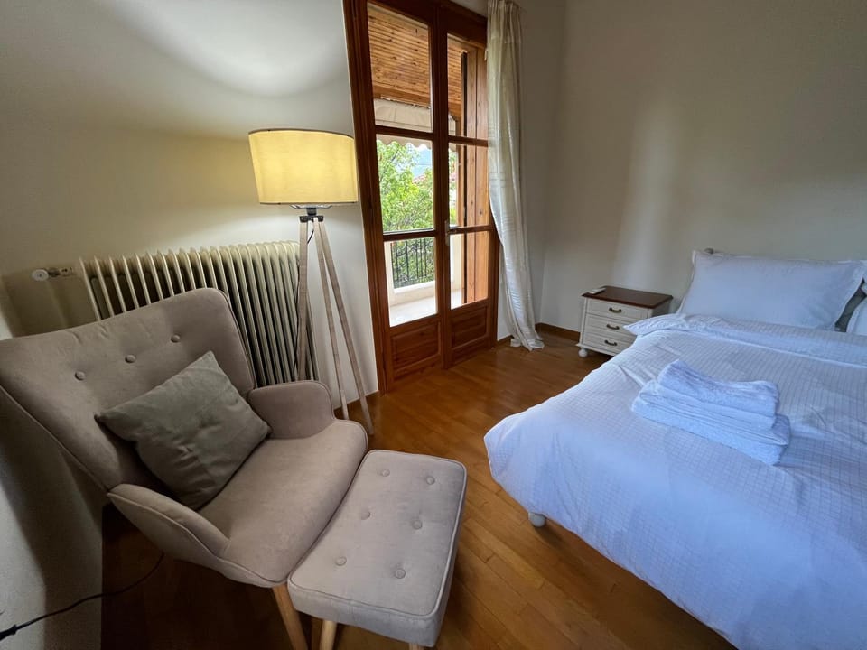 Lemon Tree House House in Leonidio