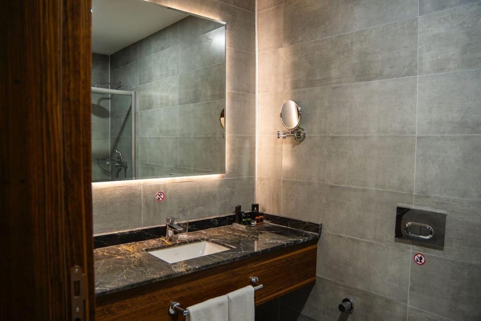 Parwar Hotel Hotel in Europe