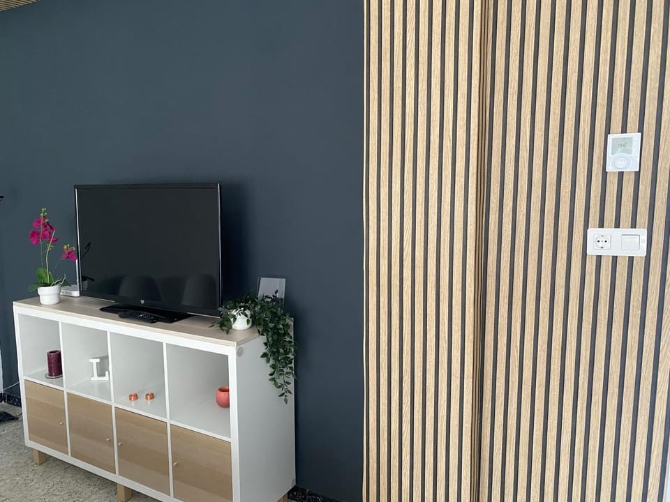 TV and multimedia, Living room, Meeting/conference room