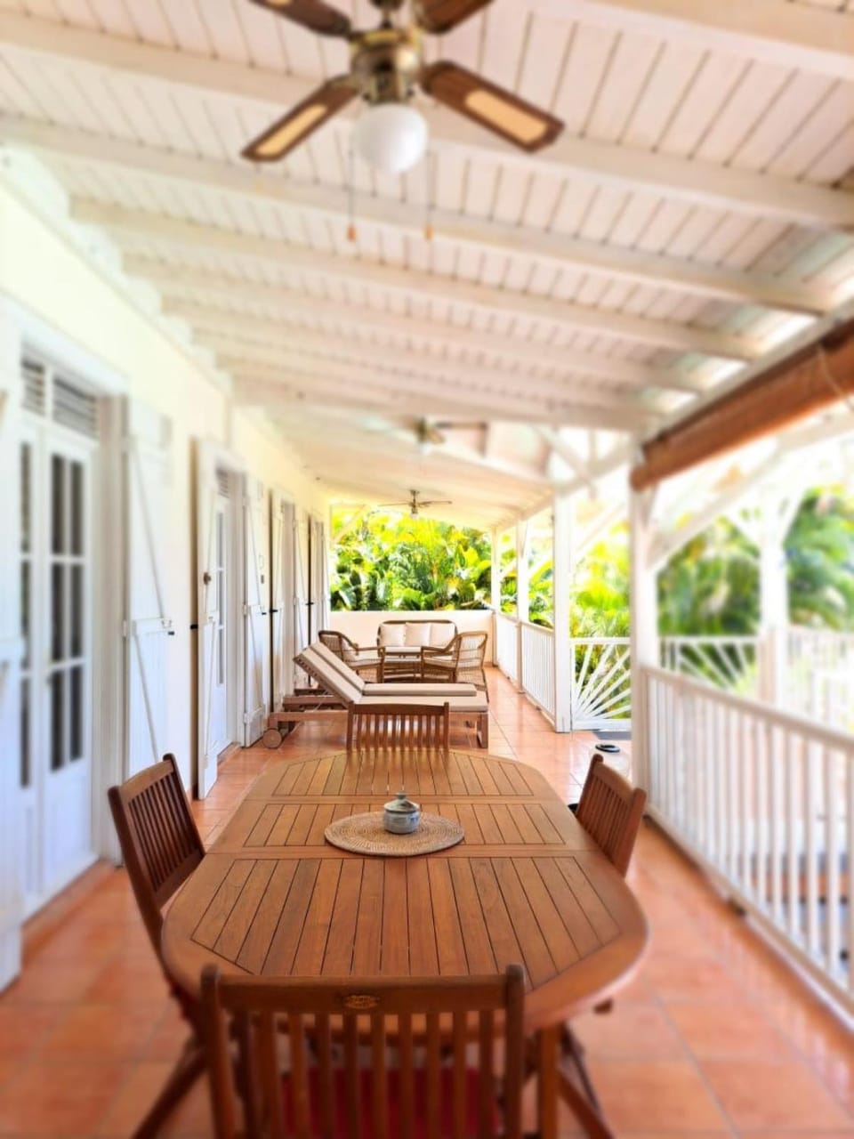 Patio, Day, Balcony/Terrace, Dining area, fireplace