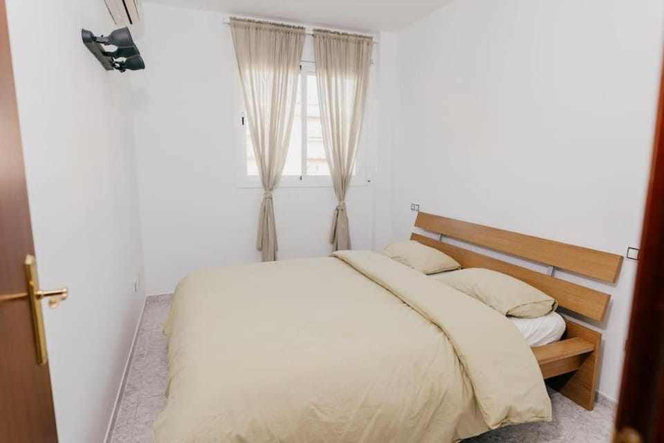 2 Bedroom Apartment Lloret de Mar Terrace & Pool Apartment in Lloret de Mar