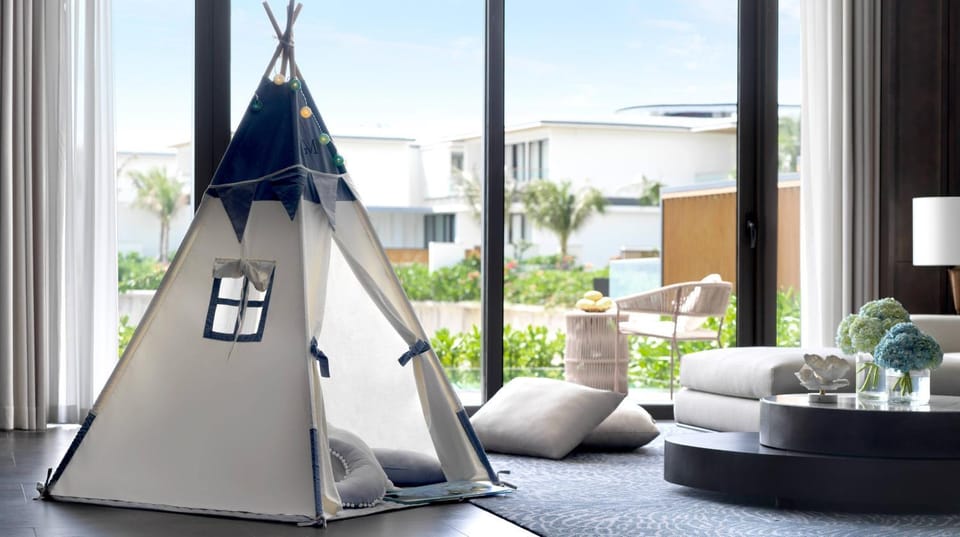 Children play ground, Garden, View (from property/room), Balcony/Terrace