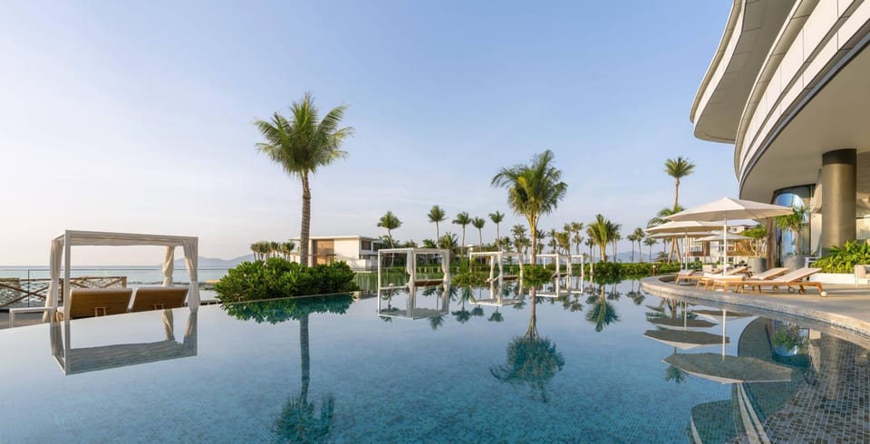 Garden, View (from property/room), Beach, Sea view, Swimming pool