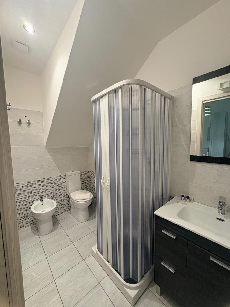 Il gingillo di Alice by Maniel Beach Hotel Apartment in Letojanni