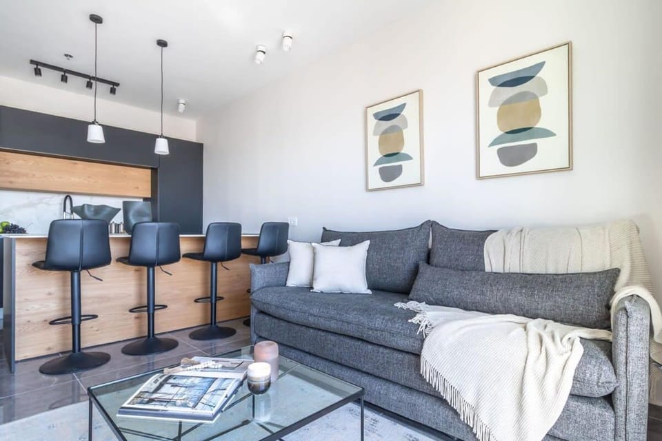 1 Bedroom Savyon View - Isrentals House in Jerusalem