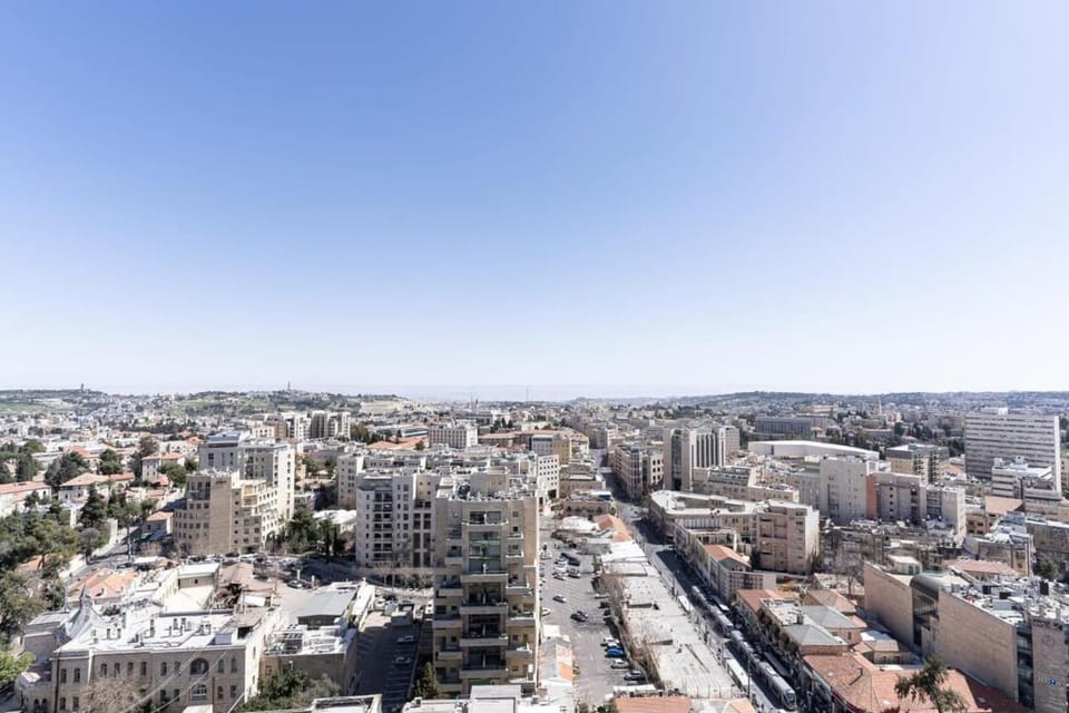 1 Bedroom Savyon View - Isrentals House in Jerusalem