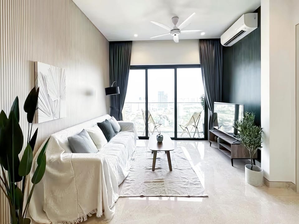 TV and multimedia, Living room, Seating area, air conditioner