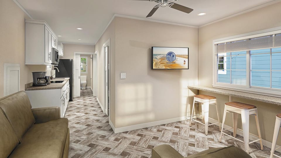 TV and multimedia, Kitchen or kitchenette, Living room, Seating area, Dining area, hair dresser, air conditioner
