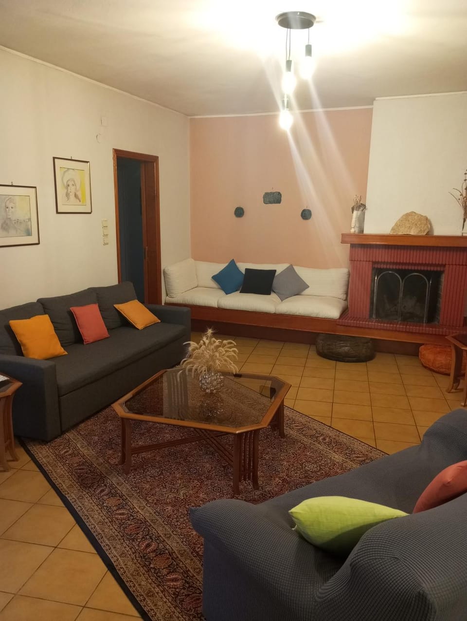 Διαμέρισμα τριών υπνοδωμάτιων. Apartment in Ioannina