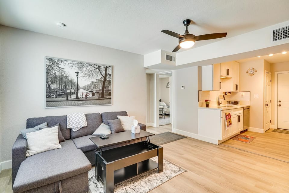 Central Henderson Retreat Near Dining + Lake Mead! House in Henderson