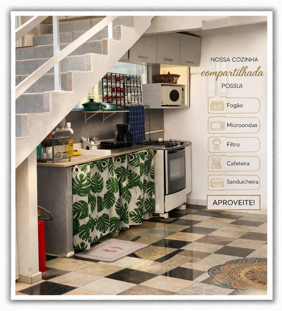 Kitchen or kitchenette, Communal kitchen