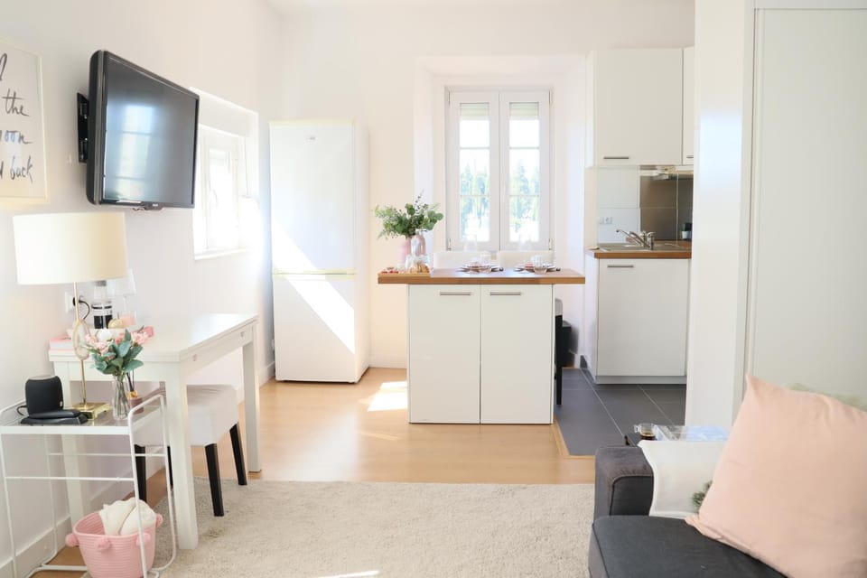 Lisbon Center Lovely Studio Apartment in Lisbon