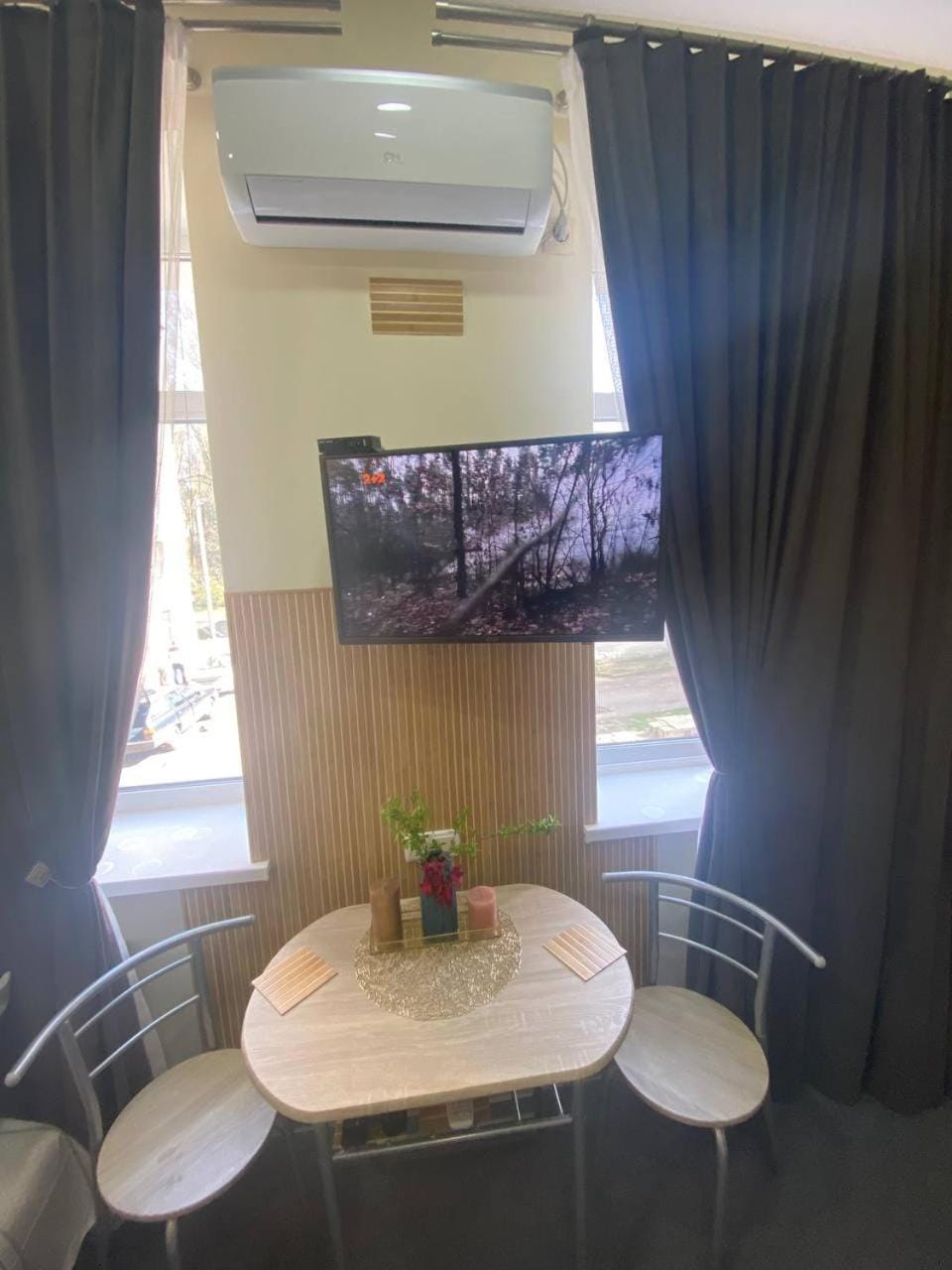 Luxury Room_Karavaeva Apartment in Dnipro