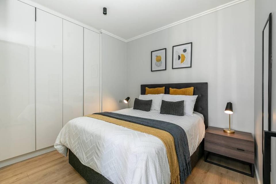 iNqaba @Ellipse Waterfall Apartment in Sandton