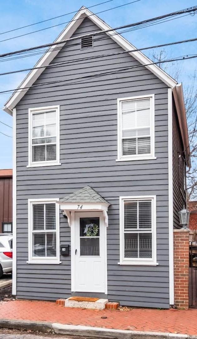 Blenkner Bungalowgvillagepetsok House in German Village