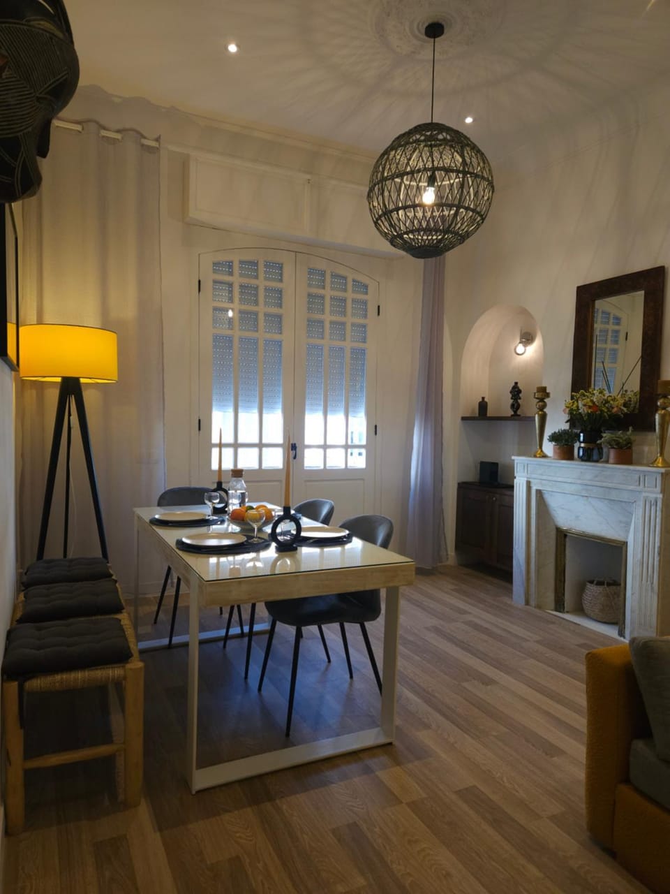 Seating area