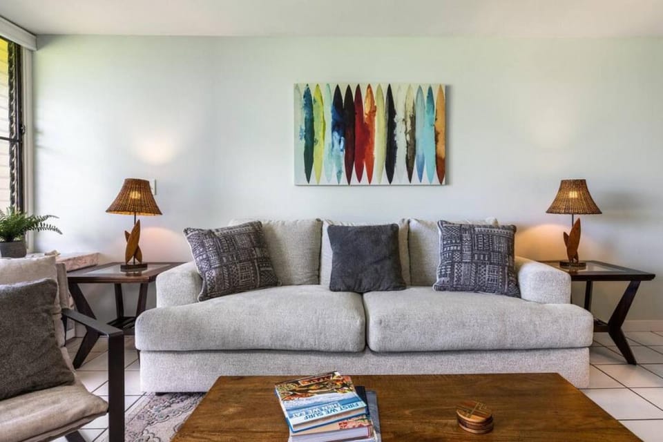 Gorgeous 1 Bedroom golf front near beach House in Kawela Bay