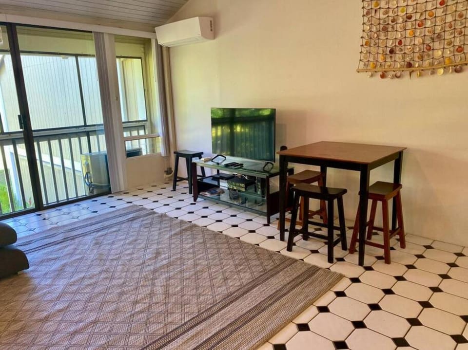 Relaxing Turtle Bay townhome near the beach House in Kawela Bay