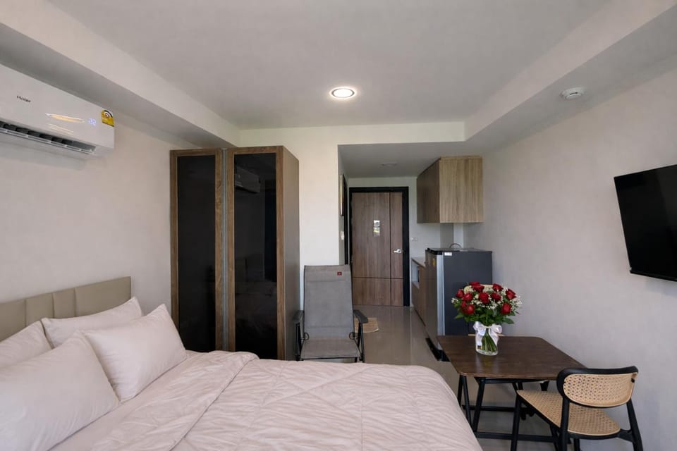 MaiKhao Sunrise Sight Space Apartment in Mai Khao