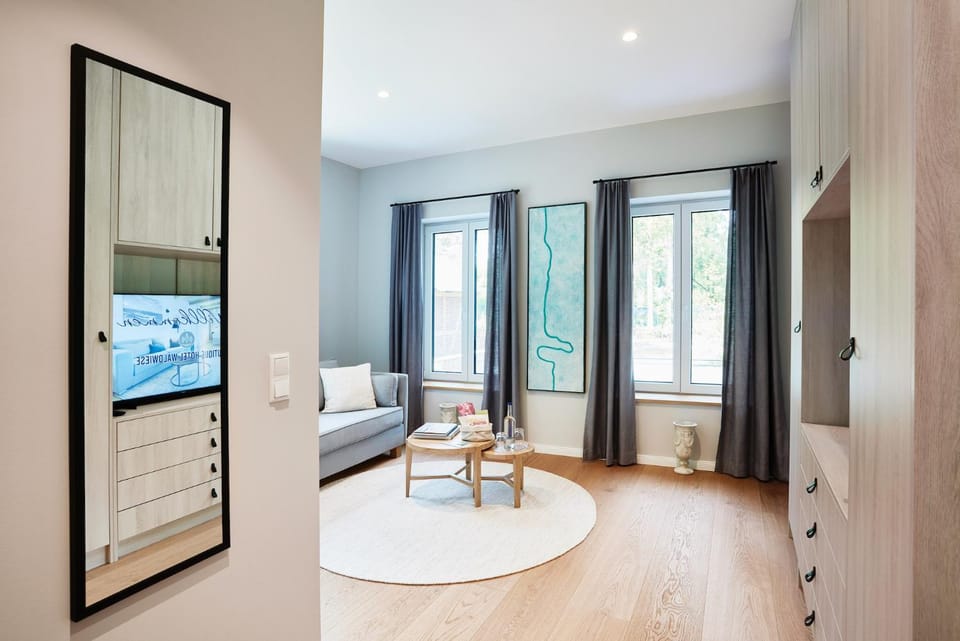 TV and multimedia, Living room, Photo of the whole room, Seating area