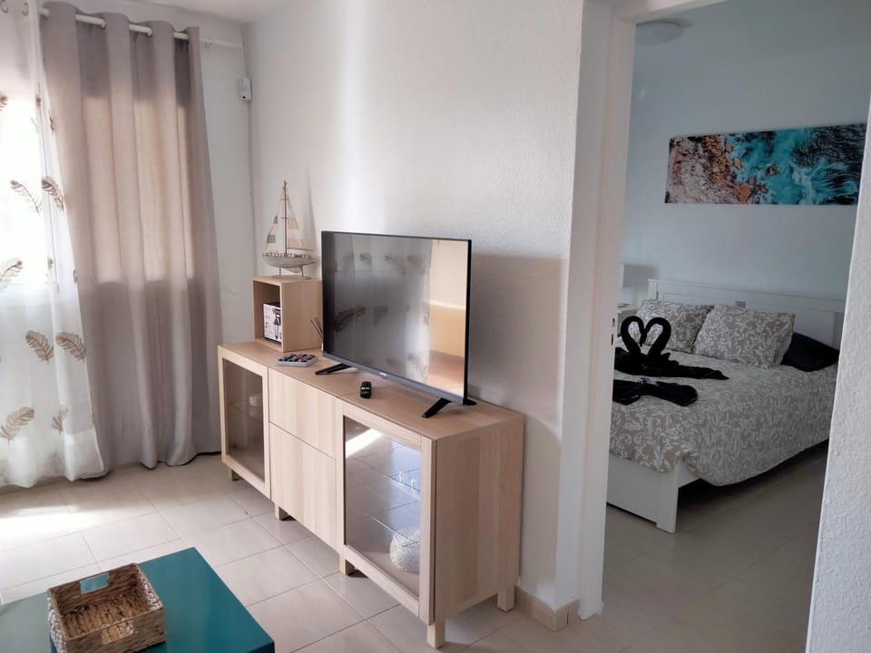 Living room, Photo of the whole room