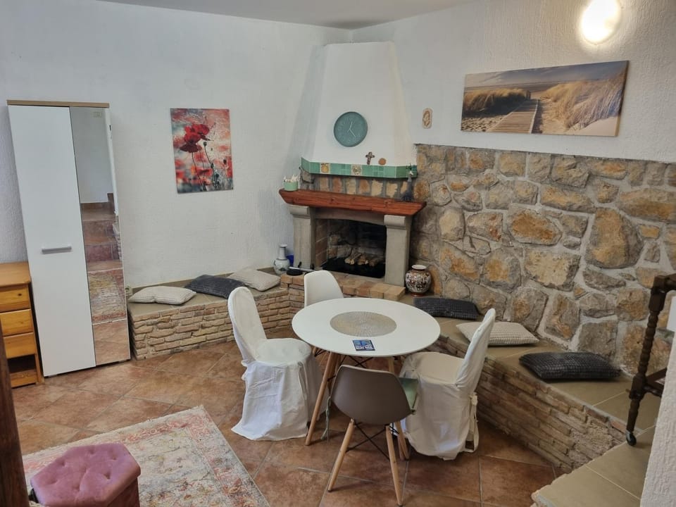 Atelier apartment Apartment in Primorje-Gorski Kotar County