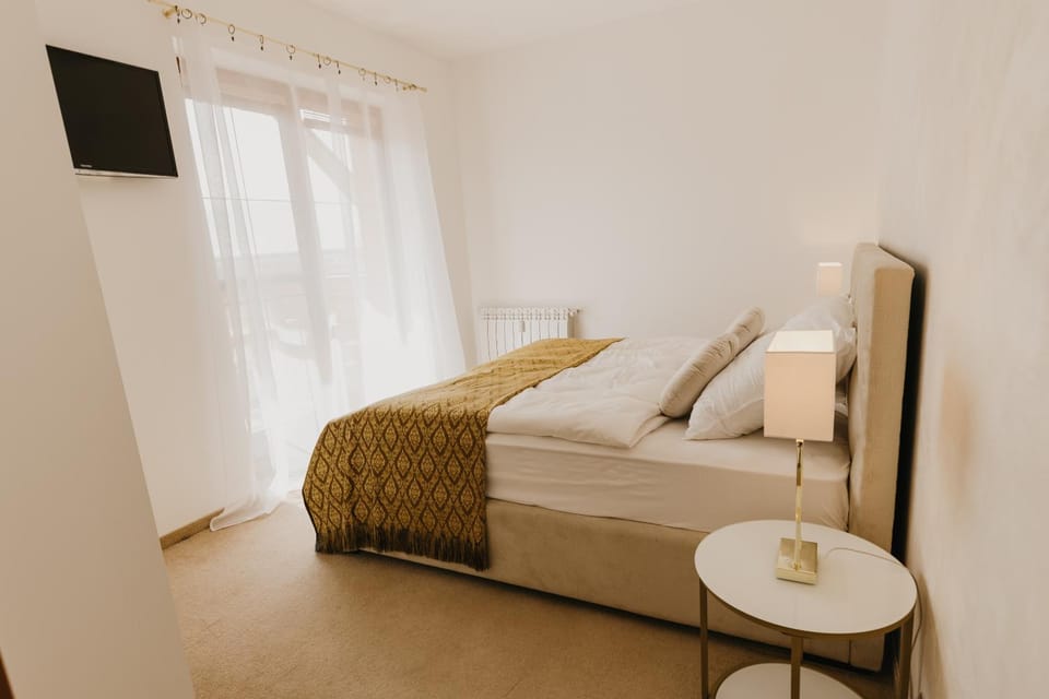 TV and multimedia, Bedroom