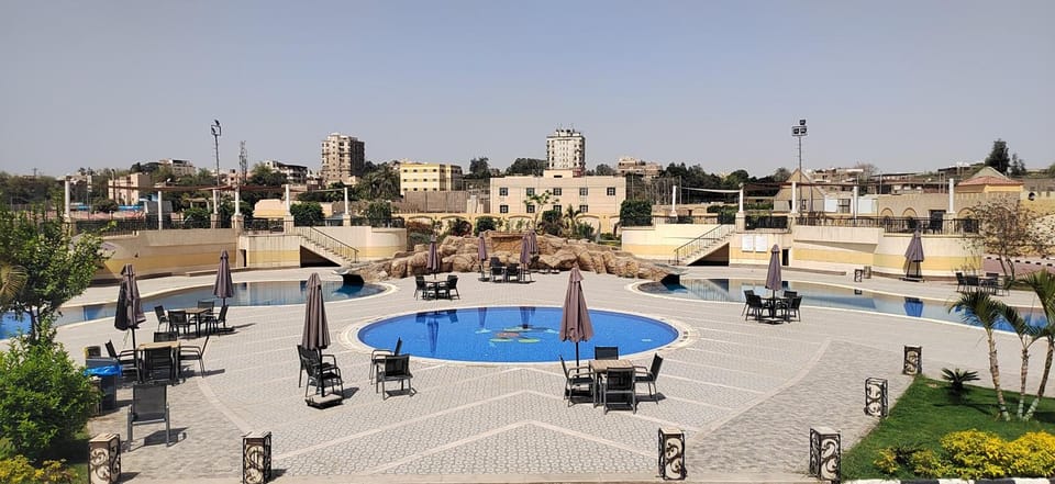 Pool view, Swimming pool