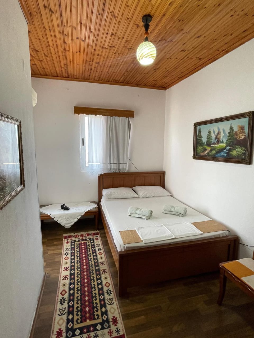 Guesthouse Bazzar Bed and Breakfast in Vlorë County, Albania