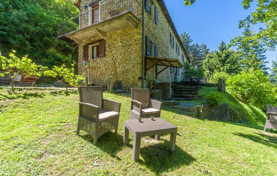 Garden, Balcony/Terrace