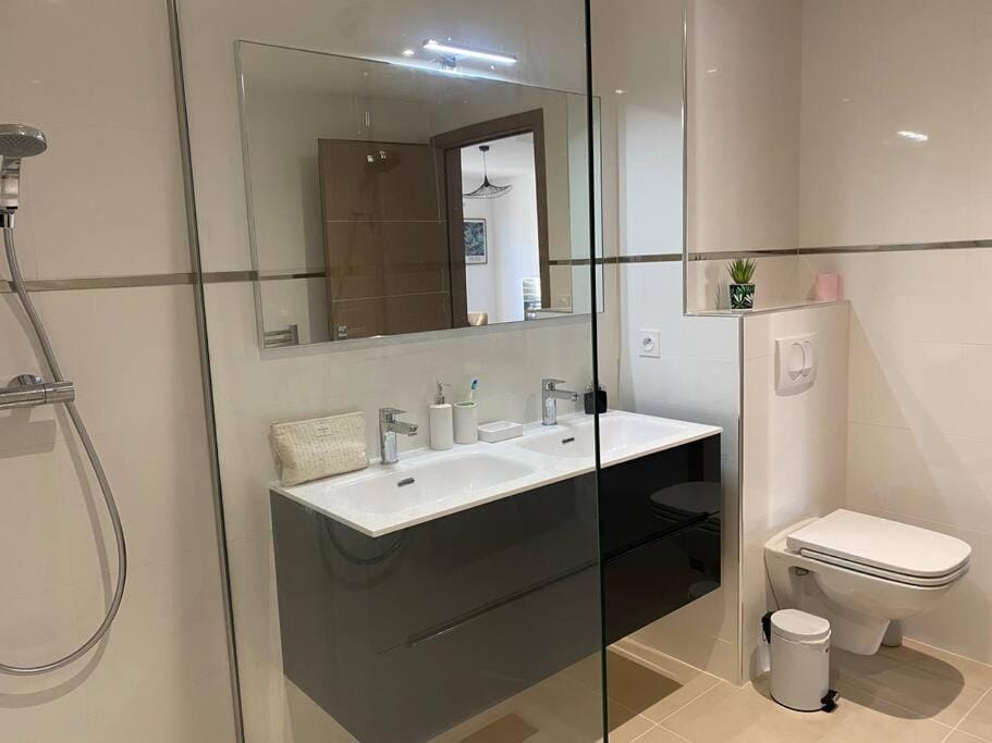T2 neuf 4 personnes avec piscine/terrain tennis Apartment in Porto-Vecchio