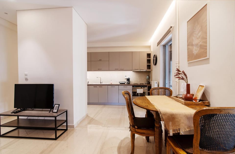Diving, kitchen