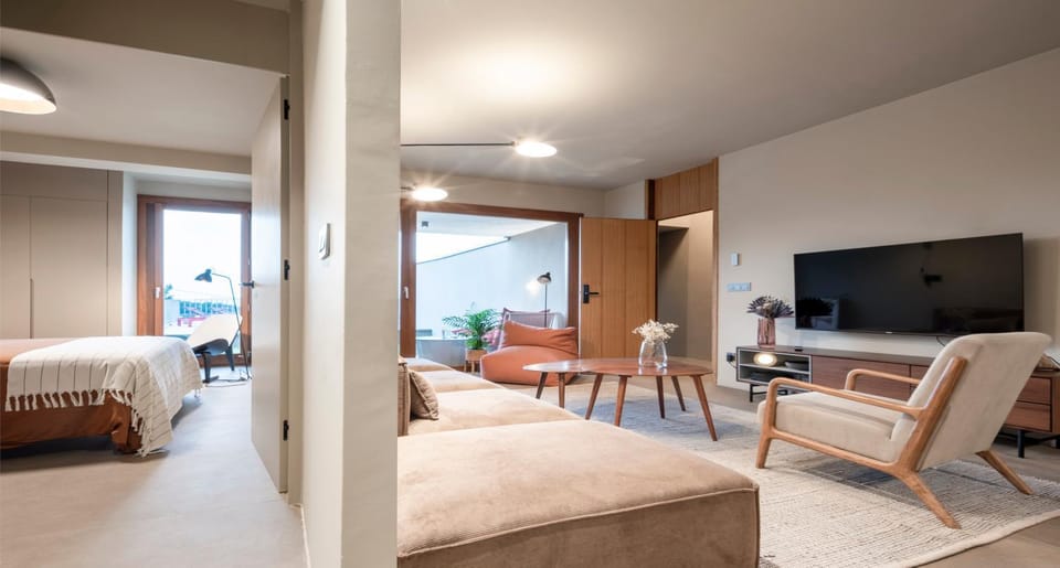 Living room, Bedroom