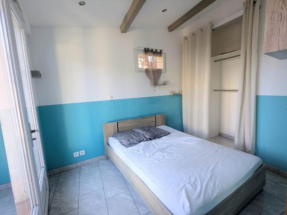 Maison au pied de Chateauvallon House in Toulon